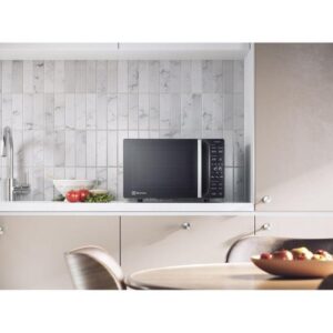 Micro-ondas Electrolux 23L Preto Efficient com Descongelamento Assistido (ME23P) - Imagem 3