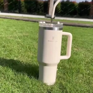 Copo Térmico Gigante 1,2l Inox Com Tampa E Inox Canudo Cor Rosa Cor Pura / Material Fosco - Imagem 2