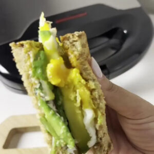 Sanduicheira Mondial Master Grill Mondial 750W S-20 - Imagem 2