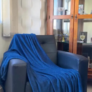 Cobertor Manta Soft Casal Microfibra Antialérgica Veludo Super Quentinha Toque Macio E Confortável Cor Azul Marinho - Imagem 2