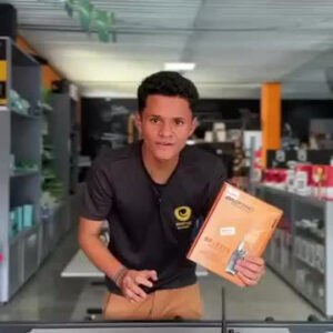 Kit Par 2 Radio Baofeng 777s Walk Talk Comunicador 16 Canais - Imagem 2