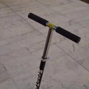 Patinete Infantil Dobrável com Freio Traseiro para Crianças a Partir de 6 Anos - Imagem 2