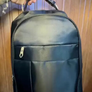 Mochila Masculina Grande Notebook Impermeável Reforçada - Imagem 2