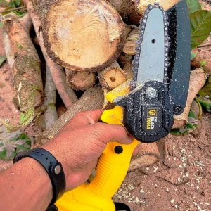 Motosserra Mini BTS-100 Bateria Recarregável 21v The Black Tools Cor Amarelo - Imagem 8