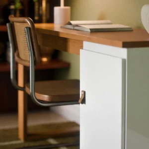 Mesa Escrivaninha Home Office Paris Para PC Computador Com 1 Porta E Puxador De Couro Para Escritório E Estudos Cor Branco Nature - Imagem 6