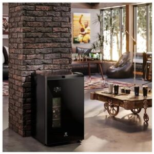 Cervejeira Electrolux Home Bar EB100 Vertical Preta 100L Frost Free - Imagem 2