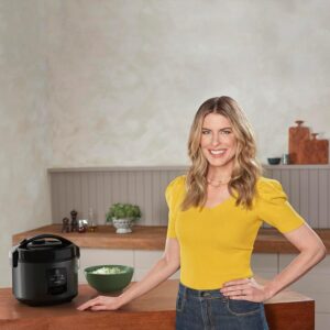 Electrolux Panela Elétrica Electrolux vapor arroz capacidade 2L 6 Xícaras 2 em 1 timer panela removivel antiaderente tampa com visor transparente ERC10 inox 127v por Rita Lobo - Imagem 2