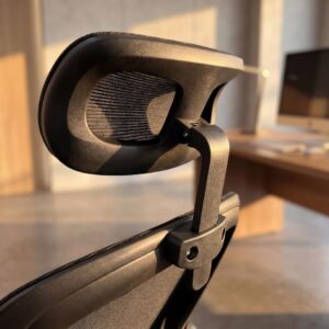 Cadeira de Escritório Astrella Nova Preta | Ergonômica, com Apoio de Cabeça, Braços 2D Articulados - Imagem 8