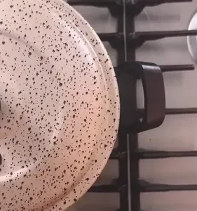 Panela De Pressão 4,5 Litros Antiaderente Fechamento Externo - Imagem 9