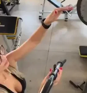 Barra Curva Triceps Pulley Puxador Profissional Academia - Imagem 2