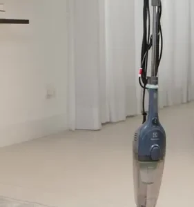 Aspirador pó vertical Electrolux 1450W STK14 cabo 5m portátil de mão 2 em 1 potente capacidade 1,6L filtro HEPA Azul Denim - Imagem 12