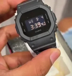 Relógio Casio Masculino G-shock Digital Preto Dw-5600bb-1dr - Imagem 2