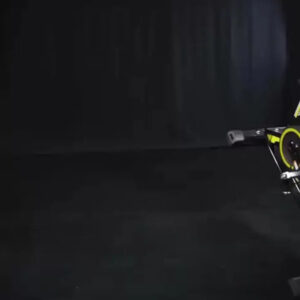 Bicicleta Spinning Com Roda De Inércia De 13kg Wct Fitness Cor Preto - Imagem 2