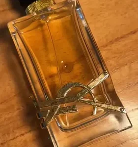 Perfumes Libre Yves Saint Laurent Eau de parfum 30 ml - Imagem 2
