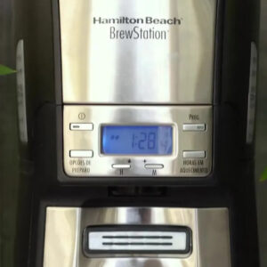 Cafeteira Elétrica Digital Hamilton Beach Brewstation Elite Preto/prateado - Imagem 2