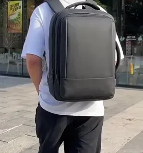 Mochila Executiva para Notebook de 15.6" com USB, Impermeável e Reforçada - Imagem 2