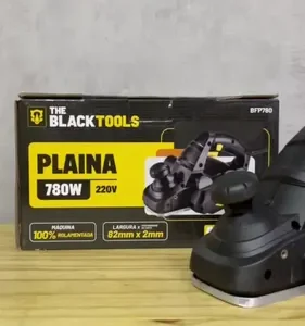 Plaina Elétrica Manual Para Madeira Bfp780 The Black Tools 780w 16500rpm - Imagem 2