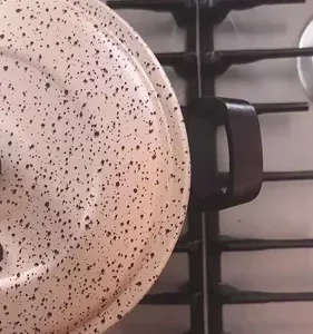 Panela De Pressão 4,5 Litros Antiaderente Fechamento Externo - Imagem 10