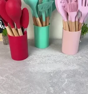 Kit C/12 Utensílios De Cozinha Silicone Cabo Madeira - Imagem 11