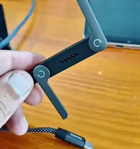 Cabo USB-C para USB-C de 240W com Suporte Dobrável e Carga Rápida de 1.5m - Imagem 24