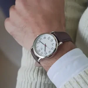 Relógio Masculino Chrowl Prateado Saint Germain Correia De Couro Marrom Caixa Prateada Fundo Branco 40mm Elegante Clássico - Imagem 9