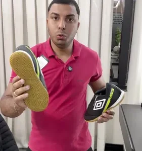 Chuteira Futsal Umbro Furious Masculina Futebol Salão - Imagem 12