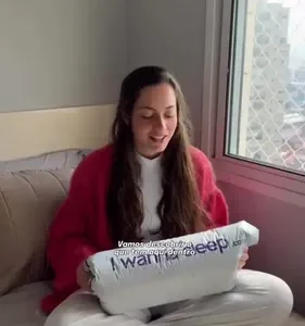 Travesseiro Cervical Nasa - Coluna Relax - Carvão Ativado Cor branco e cinza - Imagem 28