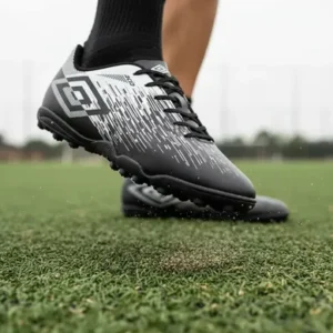 Chuteira Umbro Adulto Acid Il Society Grama Sintética Preta - Imagem 3