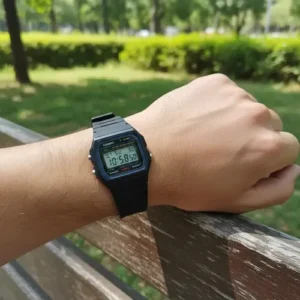 Relógio Vintage Preto com Pulseira de Borracha F91W-1 Clássico e Elegante Casio - Imagem 5