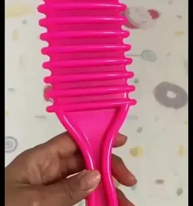 Escova Gringa Fitagem Raquete Cabelo Cacheado Definidora Modeladora Cacho Profissional Mariazinha - Imagem 2