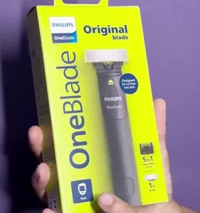 Barbeador e Aparador Elétrico Philips OneBlade com Pente 5 em 1, Sem Fio e À Prova D'Água - QP1425/10 - Imagem 2