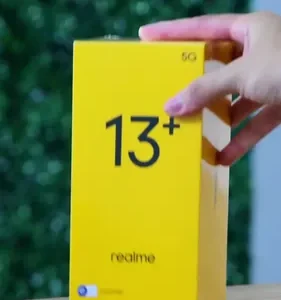 Smartphone Realme 13+ 5g Dual Sim 256 Gb Dourado 8 Gb Ram Nfc Victory Gold - Imagem 2