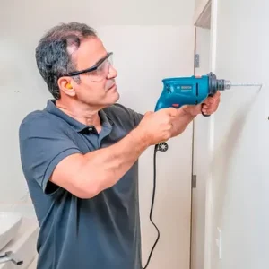 Furadeira De Impacto Bosch GSB 450 RE 450W 10mm Com Brocas e Buchas - Imagem 8