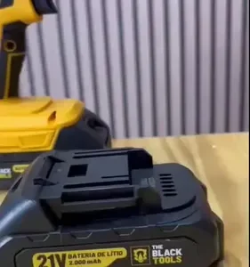 Parafusadeira Furadeira De Impacto The Black Tools Profissional TB-21PX 2 Baterias Com Maleta 60Hz Amarelo - Imagem 14