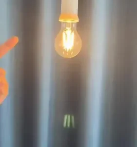 Câmera Segurança Ip Wifi 360 Lâmpada Prova Dágua Giratoria - Imagem 2
