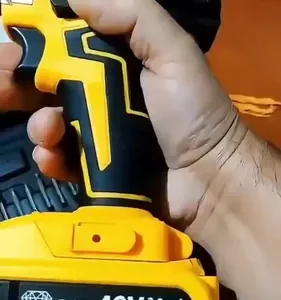 Parafusadeira Furadeira 48v Profissional 2 Baterias Sem Fio - Imagem 2