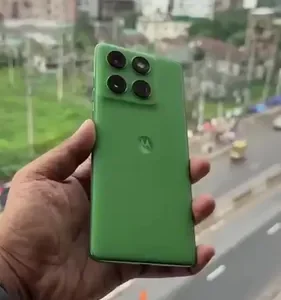Smartphone Motorola Edge 60 5g - 512gb 12gb Ram+12gb Ram Boost Tela Quad-curve Moto Ai 50mp Sony Camera Ultrarresistencia Militar Ip68 + Ip69 - Verde - Imagem 2