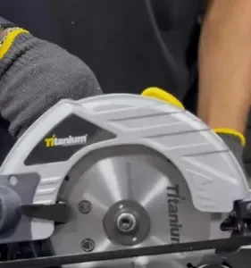 Serra Circular 1400W 7.1/4 127V Alta Potência Titanium - Imagem 2