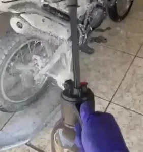 Pulverizador Spray Snow Foam Manual 3 em 1 para Água Químicos Espuma 2 L Automotivo E Jardim - Imagem 22
