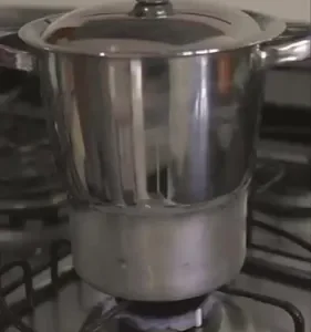 Panela Cuscuzeira Inox 16cm 2,5L Fogão Indução Gás Aço Inoxidável Cozedor A Vapor Para Cuscuz Nordestino Compatível Cooktop Elétrico Vitrocerâmico Fundo Triplo Utensílio Cozinha TOPHUS - Imagem 12