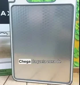 Tábua de Corte Higiênica Relimax Antiderrapante, de Inox, com Canaleta e Afiador para Carnes e Legumes - Imagem 2
