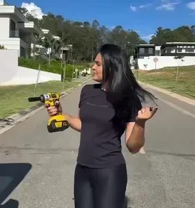 Chave De Impacto a Bateria Profissional Recarregável 4ah Brushless Parafusadeira Furadeira Alta Potência Sem Escova 2 Baterias MESTRI - Imagem 2