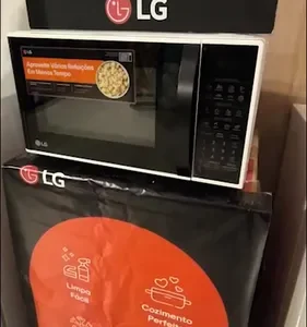 Micro-ondas LG 30L Branco Limpa Fácil - 127V - Imagem 2