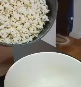 Panela de Pipoca Profissional RL 4L Antiaderente Tampa de Vidro Preto - Imagem 2