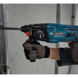 Martelo Rompedor Bosch Professional Gbh 220 Azul com 720W de Potência - Imagem 12