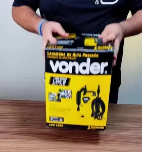 Lavadora De Alta Pressão Vonder Leve Lav 1300 90bar - Cor Amarelo-Preto Frequência 60 Hz - Imagem 2