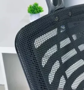 Cadeira de escritório Oficial Webshop Mesh Diretor ergonômica preta com estofado de malha - Imagem 16