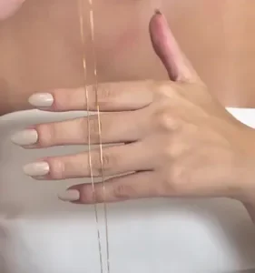 Colar Coração Cravejado Com Zircônias Delicado - Imagem 2