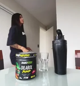 Pré Treino Dilabol Pump Diabo Verde Sem cafeína Pote 300g Sabor Maça Verde - Ftw - Imagem 2