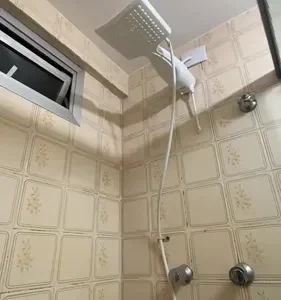 Chuveiro elétrico de parede Lorenzetti Loren Shower Ultra branco 7.500kW - Imagem 2